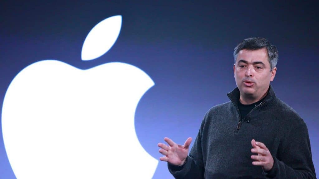 Apple Eddy Cue Will Apple buy Netflix