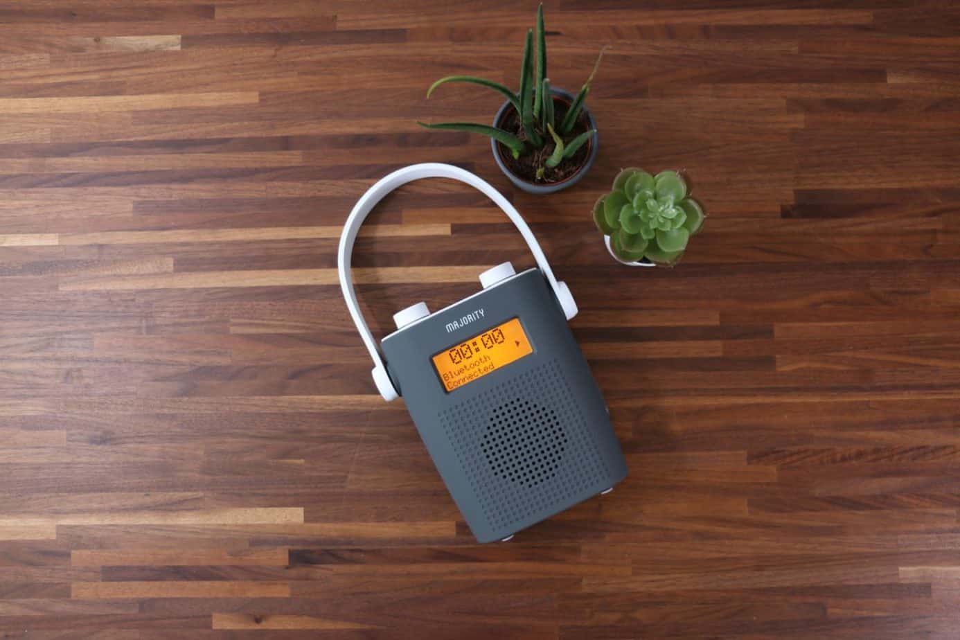 Majority Eversden Portable Bluetooth Radio Review GadgetGang