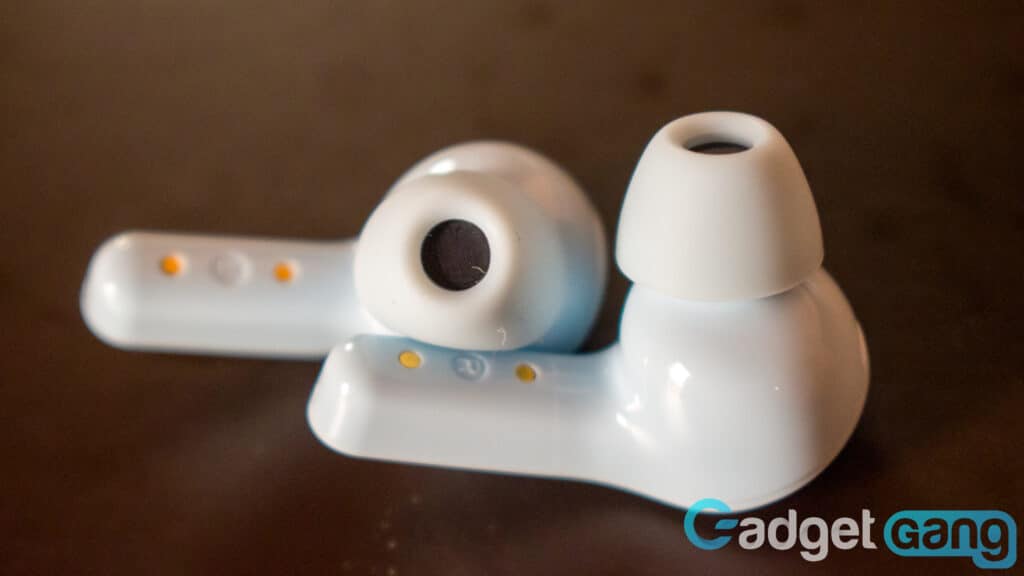 Image shows the Acefast Crystal T6 earbuds